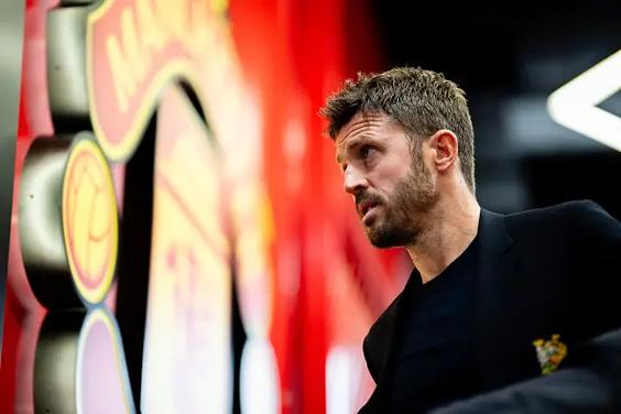 卡里克：芒特在训练中受到了一些小碰撞，他会很快回归