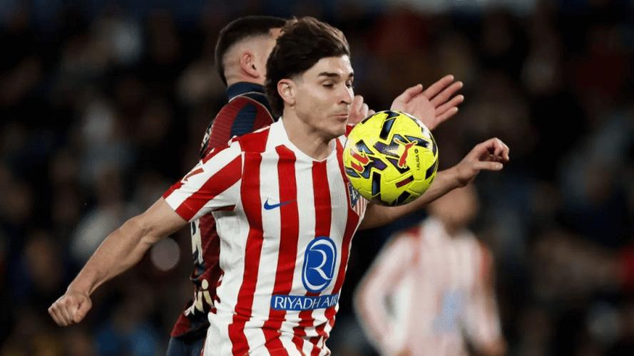 每体：多支球队有意阿尔瓦雷斯，球员视巴萨为最心仪下家