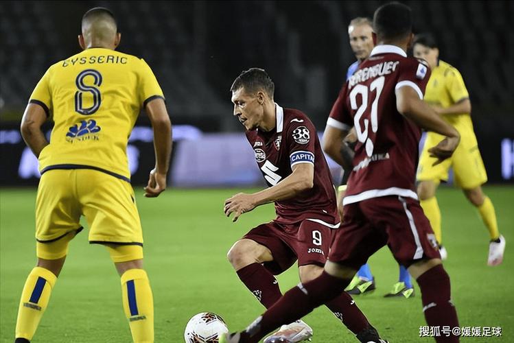 维罗纳0-1佛罗伦萨,法乔利制胜,苏斯洛夫、古德蒙德松染红 维罗纳0-1佛罗伦萨,法乔利制胜,苏斯洛夫、古德蒙德松染红